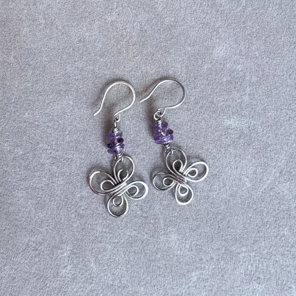 flower earrings close-up